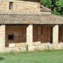 Il portico affrescato della Chiesa Rurale di S.Maria a Pi d'Agello