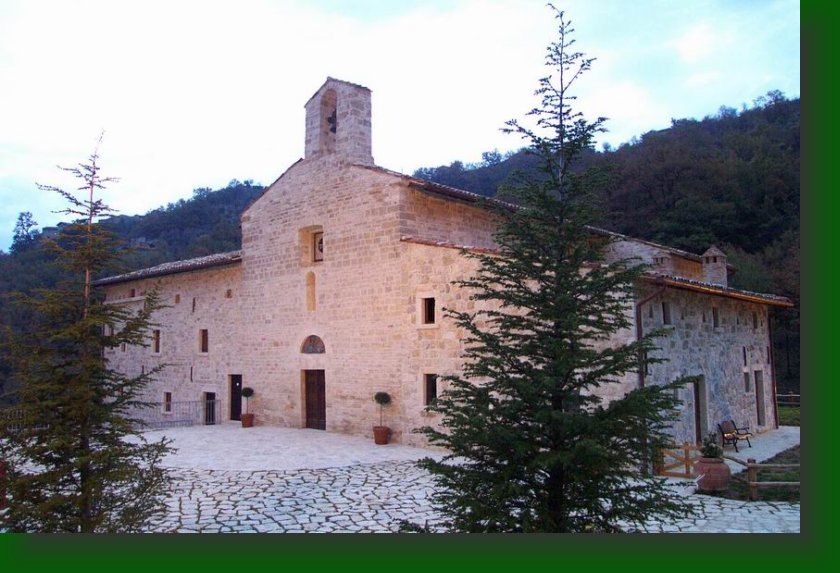 21 - Il Monastero di Valledacqua ad Acquasanta Terme.jpg