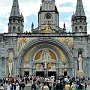 Facciata della Basilica del Rosario