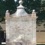 L'antica fonte davanti l'Abbazia